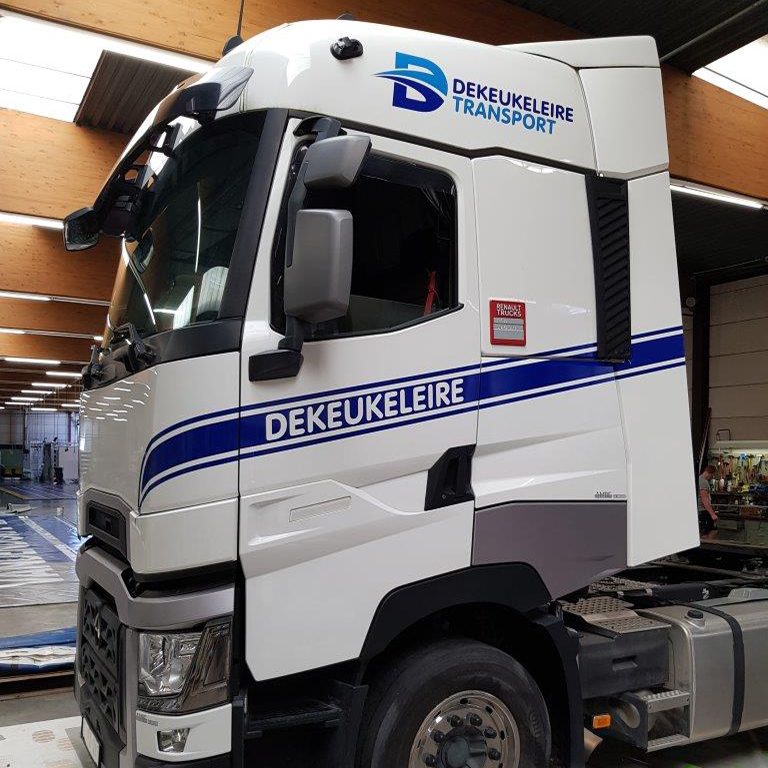 Transport Dekeukeleire Project - Belettering vrachtwagen